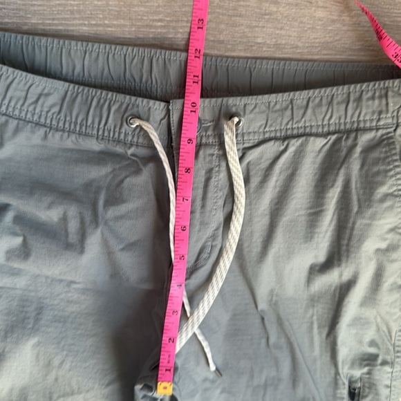 Vuori  Ripstop Pant in stormy large - Picture 7 of 13
